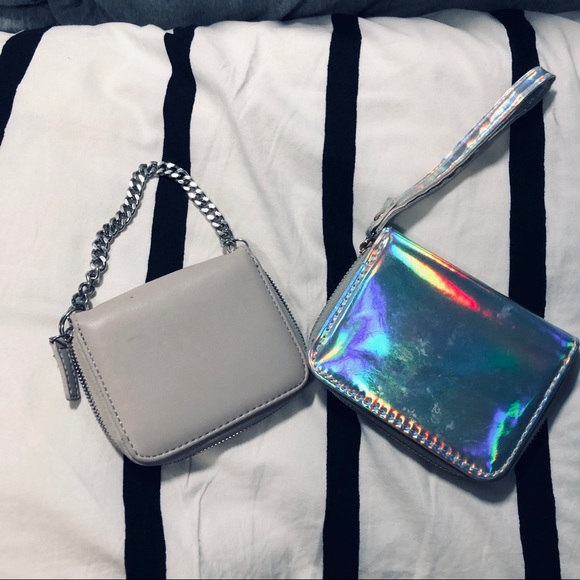 SOLD 💋 Urban Outfitters Women Wallet | USED. - Picture 1 of 6